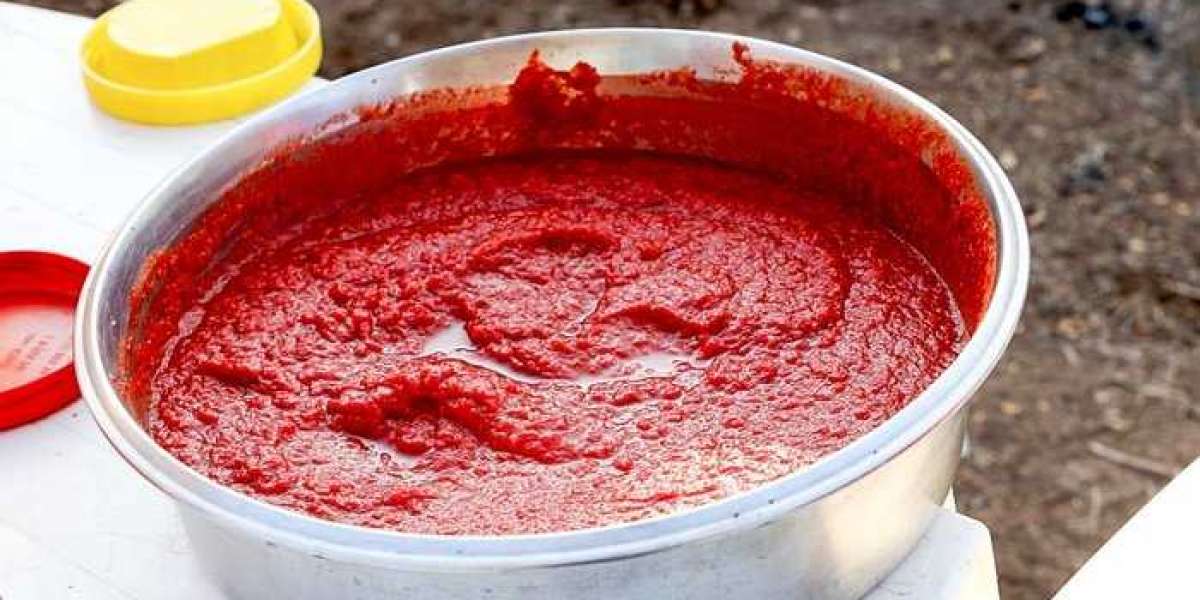 Ev Salçası Ömrü Ne Kadardır? Domates Salçası Kaç Yıl Dayanır?