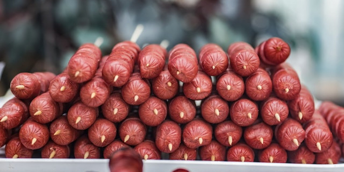 Sosis Sosu Tarifi? Salçalı Sosis Nasıl Yapılır?